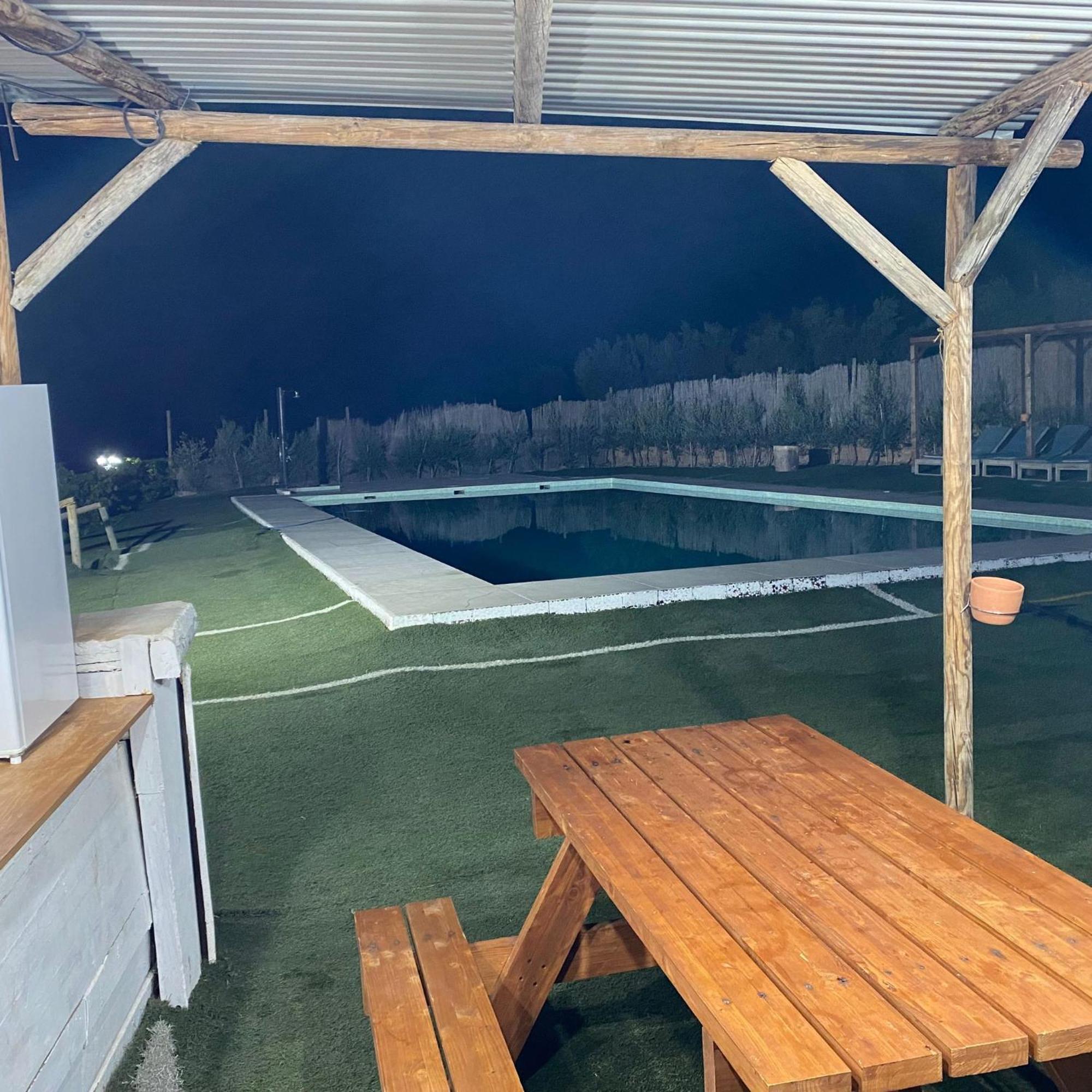 Villa 20 adultos Pool 15 x 8 AC Parking gratuito Acceso carretera Sin vecinos Álora Exterior foto